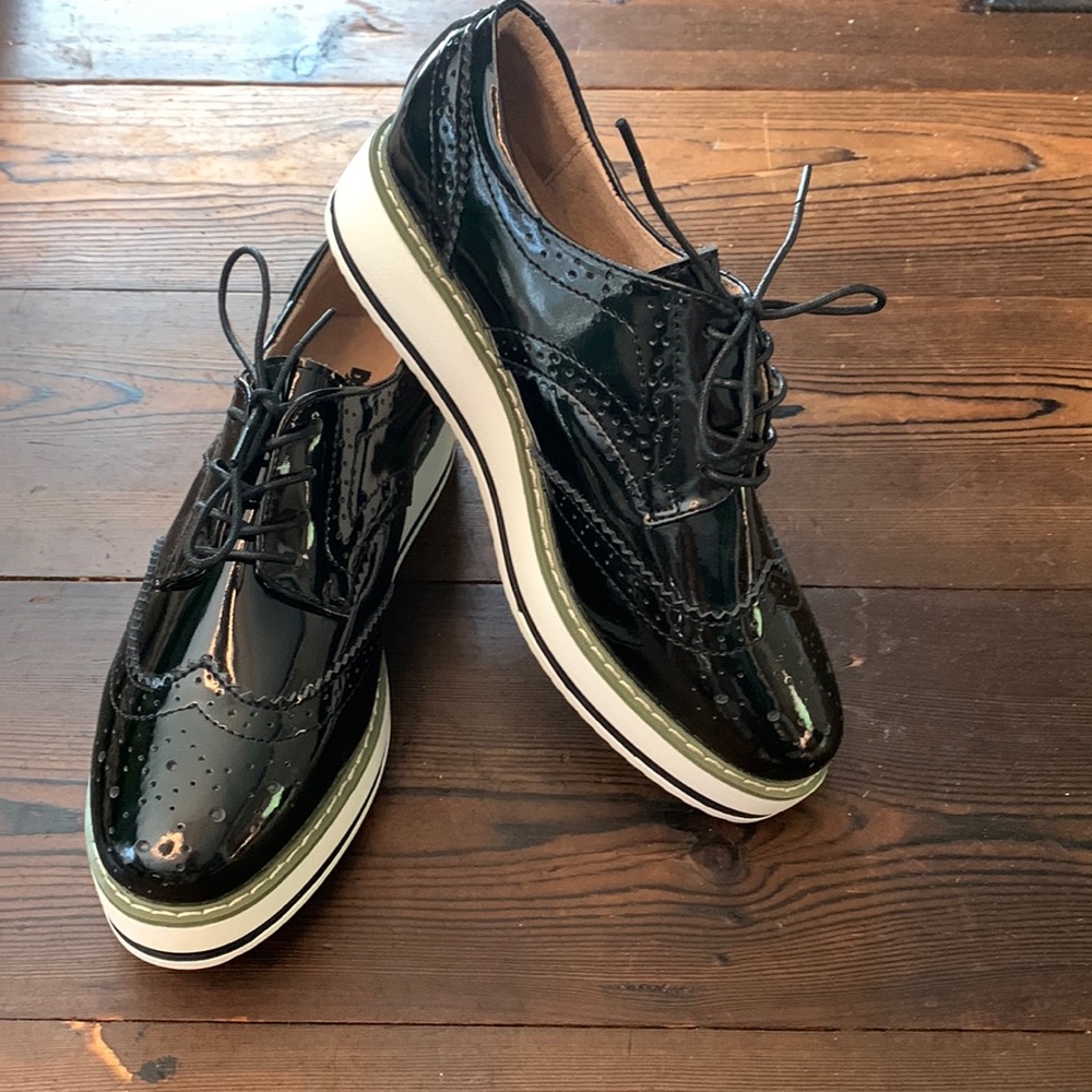 Dadawen Oxford shoes women’s size 43